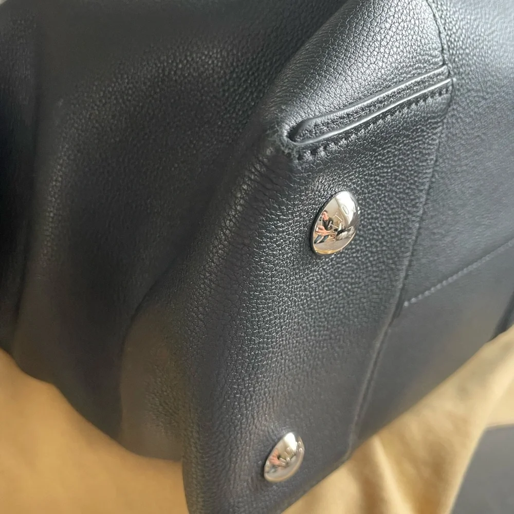 Louis Vuitton black leather top handle bag - Picture 6 of 13